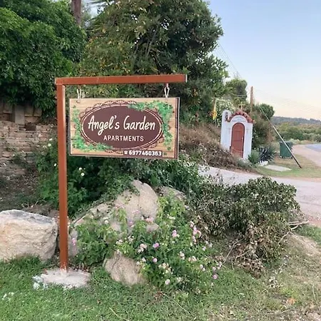 Angel's Garden 26m2 Holiday home Nikiti (Sithonia)