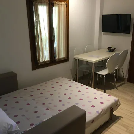 Angel's Garden 26m2 Holiday home *